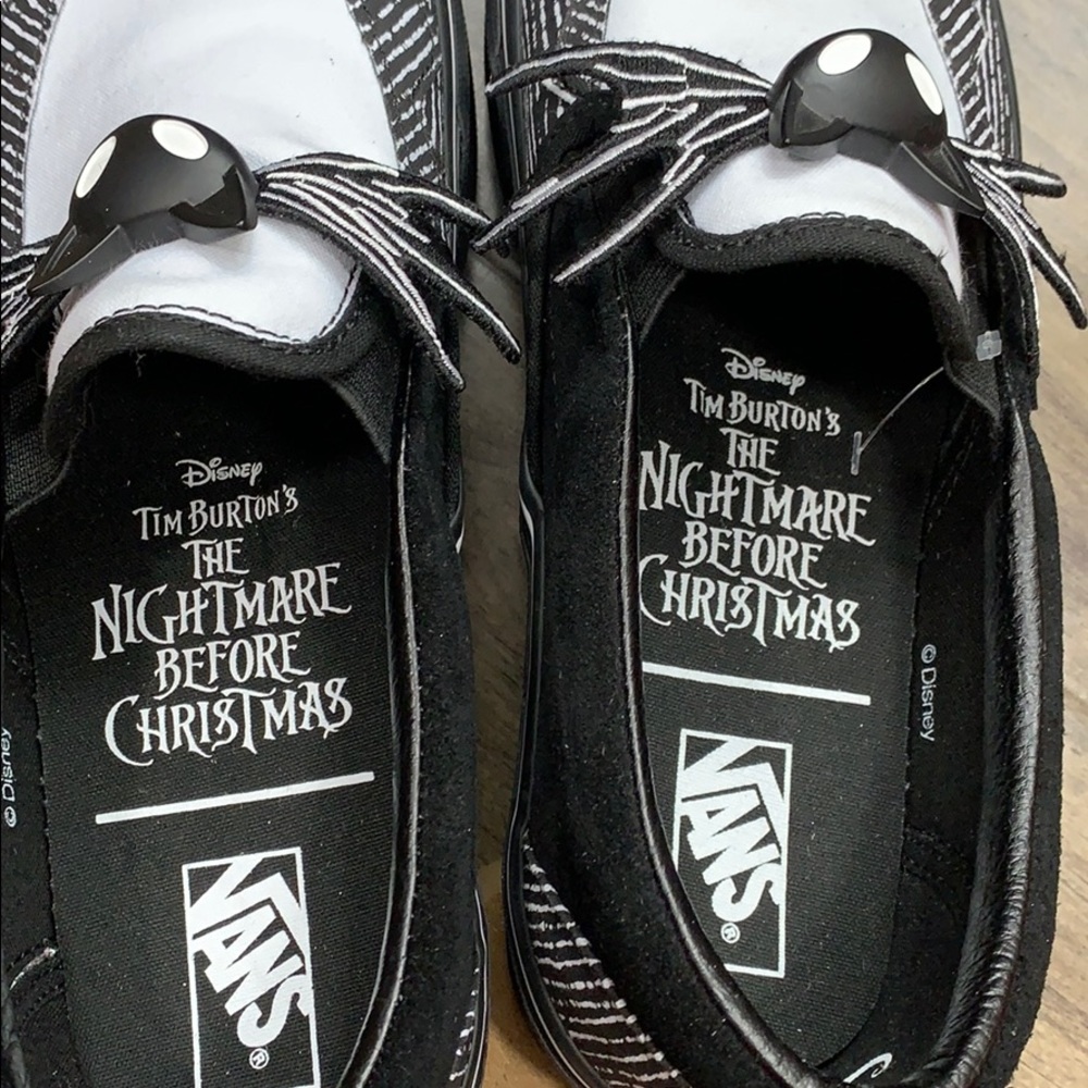 VANS CLASSIC SLIP-ON DISNEY Jack/Nightmare - Picture 14 of 15